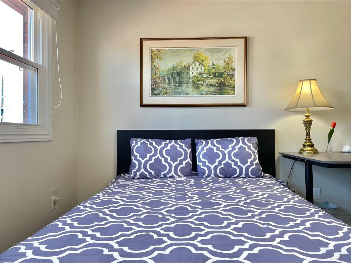 77 Nice And Warm Series Rooms Toronto Zewnętrze zdjęcie